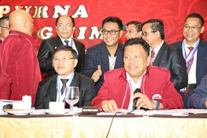 Arina Terpilih Ketua Sinode, Olly Piawai Pimpin Sidang