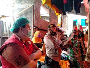 Seriusi Penanggulangan Pandemi, Satgas COVID-19 Minut Disiplinkan Arus Lalu Lintas & Pedagang Pasar Airmadidi