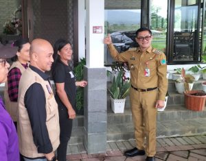 Bupati Joune Ganda Didaftar Pemilih Untuk Pemilu 2024