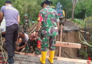 Jembatan Penghubung Desa Kima Bajo dan Wori Putus, Pemkab Minut Bersama Stakeholder Gotong royong