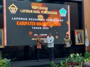 Penyerahan LHP Serentak, Kabupaten Minut Raih Opini WTP Atas LKPD 2022