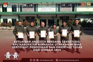 Usai Pendidikan & Orientasi, Anggota KPU Minut Terima Sertifikat