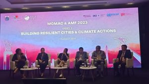 Sekda Minut Angkat  Budidaya Mangrove di MGMAC & AMF