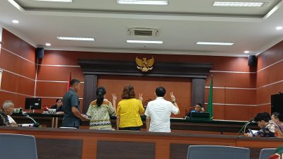 dr. Suryadi Hadirkan Saksi Perkara Gugatan Pemberhentian Pegawai Mitra RSUP Kandou
