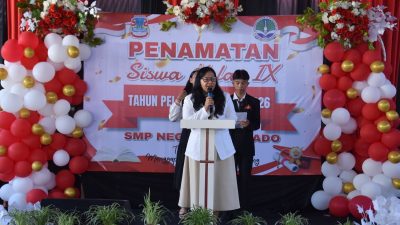 Penamatan 360 Siswa SMP 8 Manado, Marching Band Turut Tampil